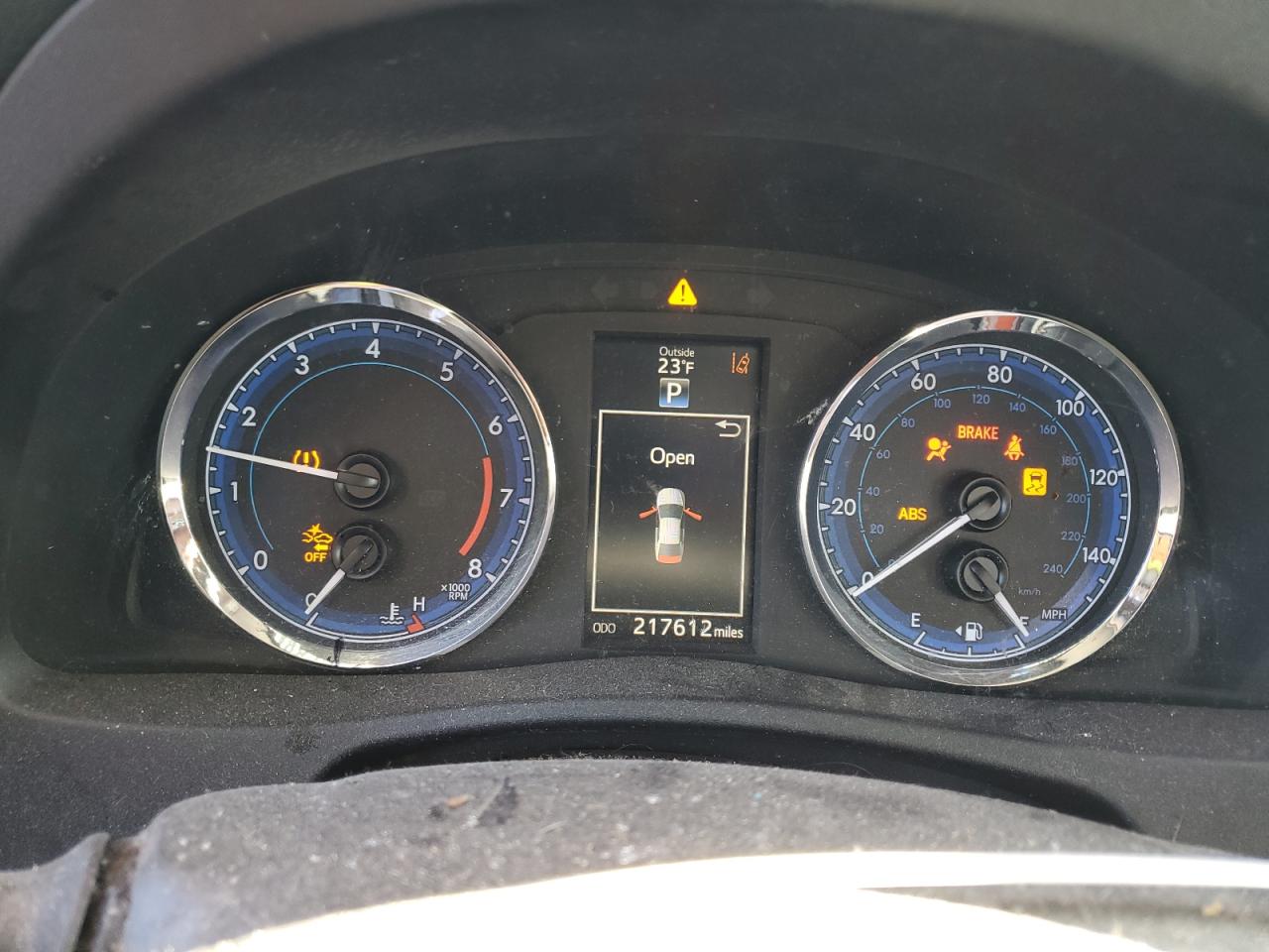 2T1BURHE2HC841112 TOYOTA COROLLA 2017