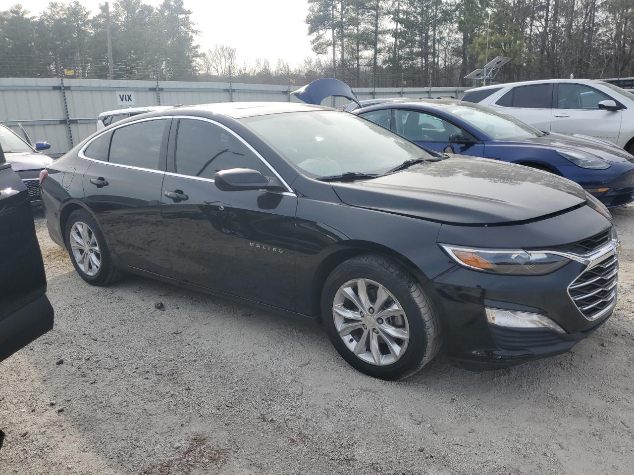 2021 Chevrolet Malibu - Image 4