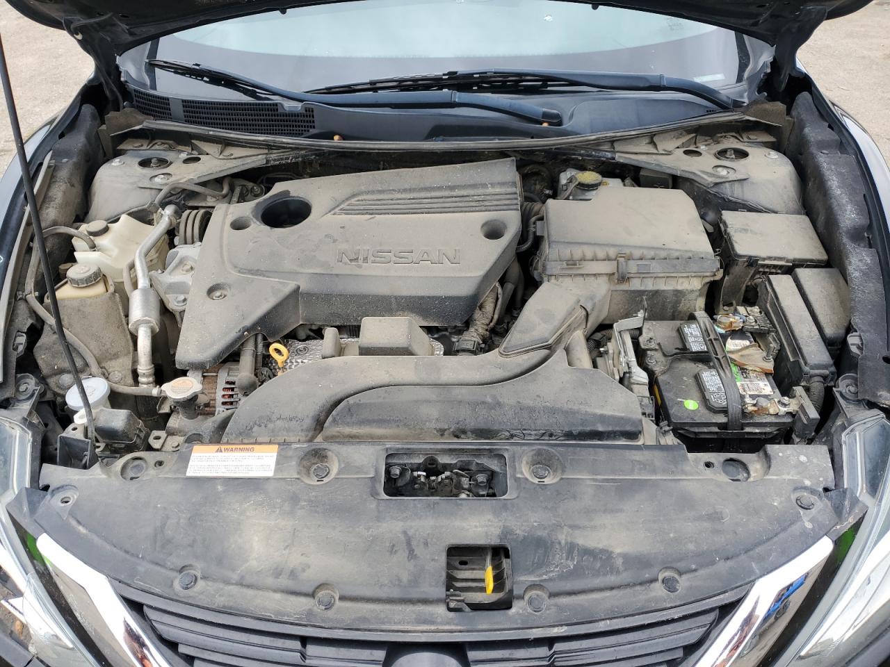 2018 Nissan Altima - Image 12