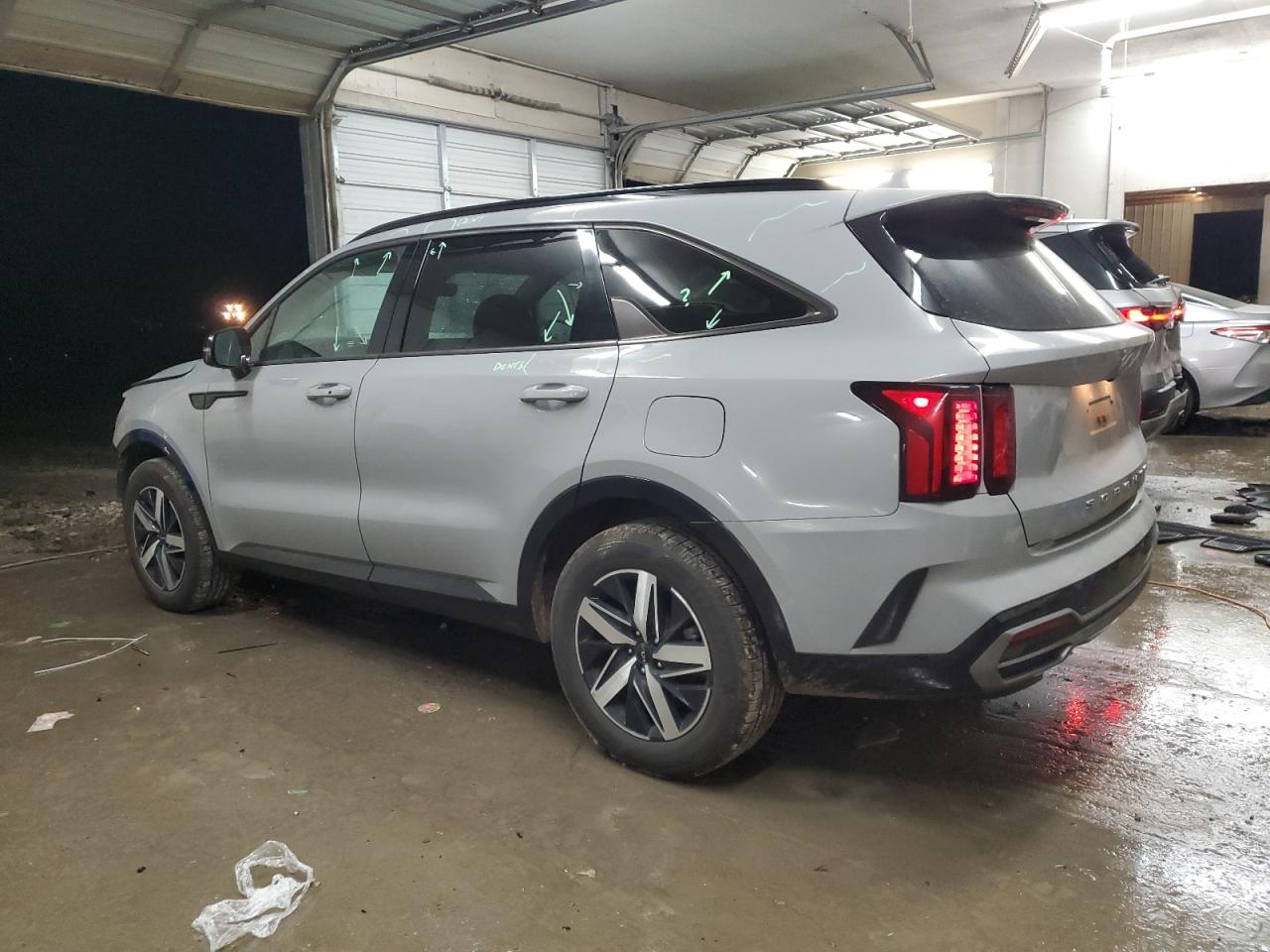 2022 Kia Sorento - Image 2