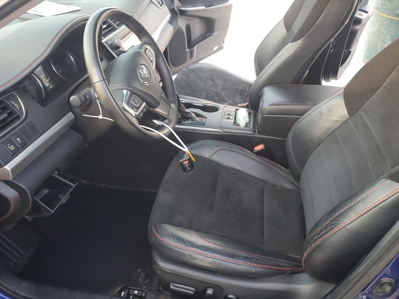 2015 Toyota Camry - Image 7