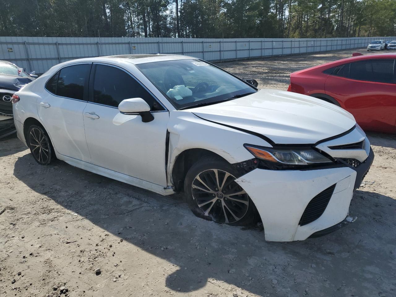 2018 Toyota Camry - Image 4