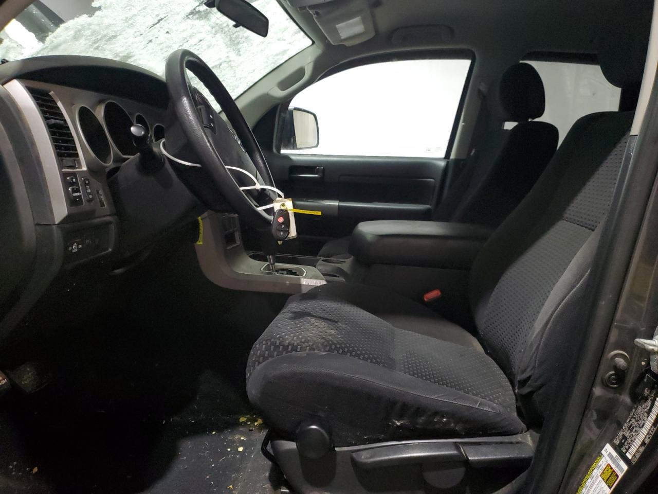 2011 Toyota Tundra - Image 7