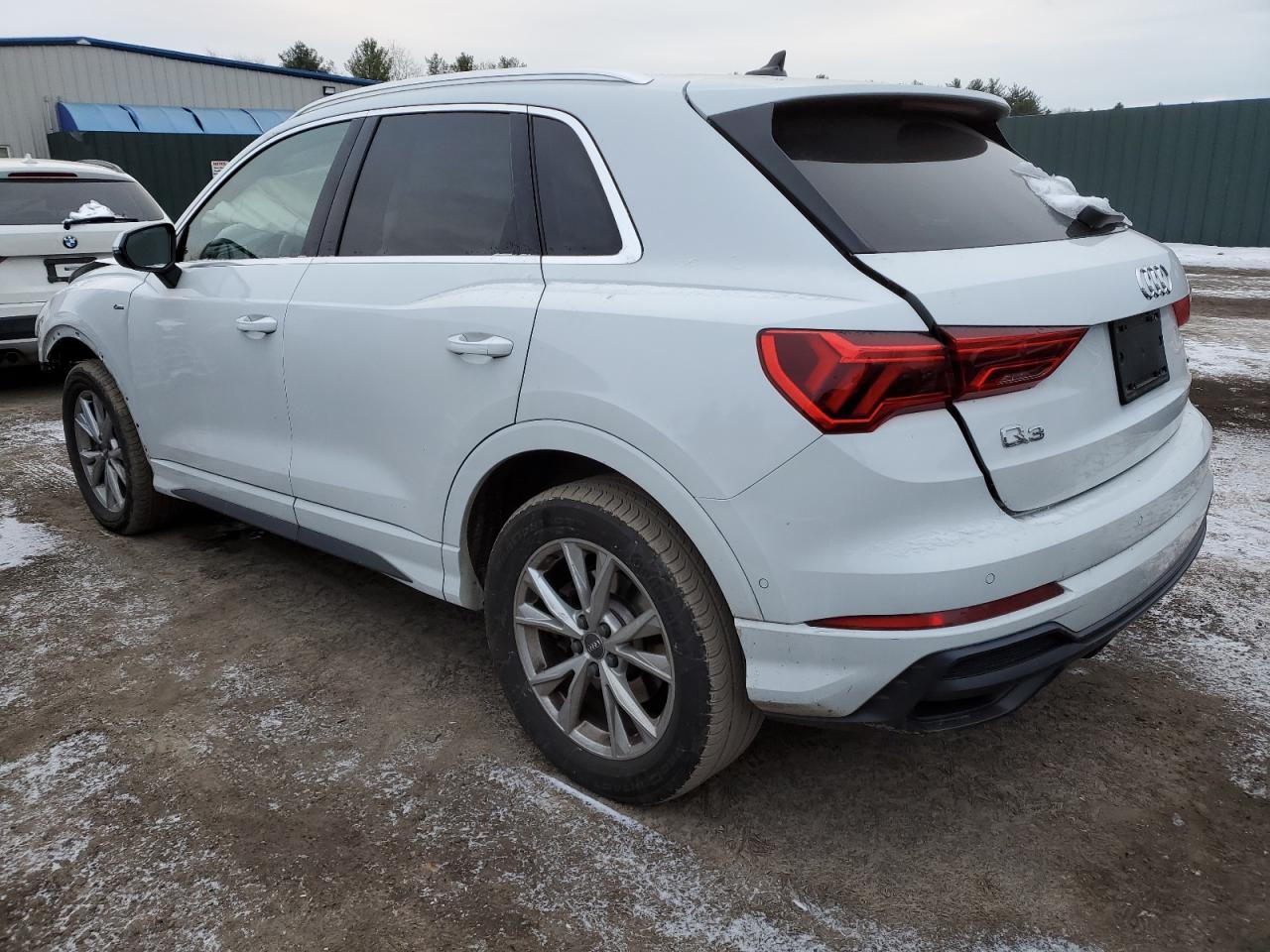 2021 Audi Q3 - Image 2