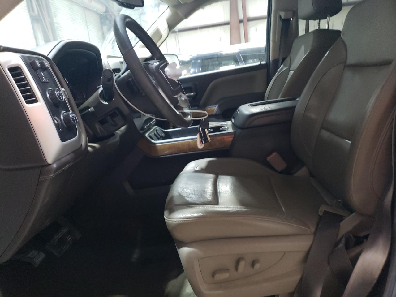 2017 GMC Sierra - Image 7