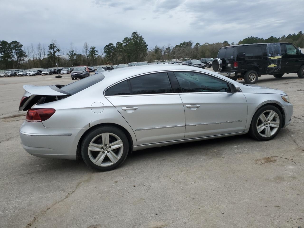 2015 Volkswagen Passat CC - Image 3