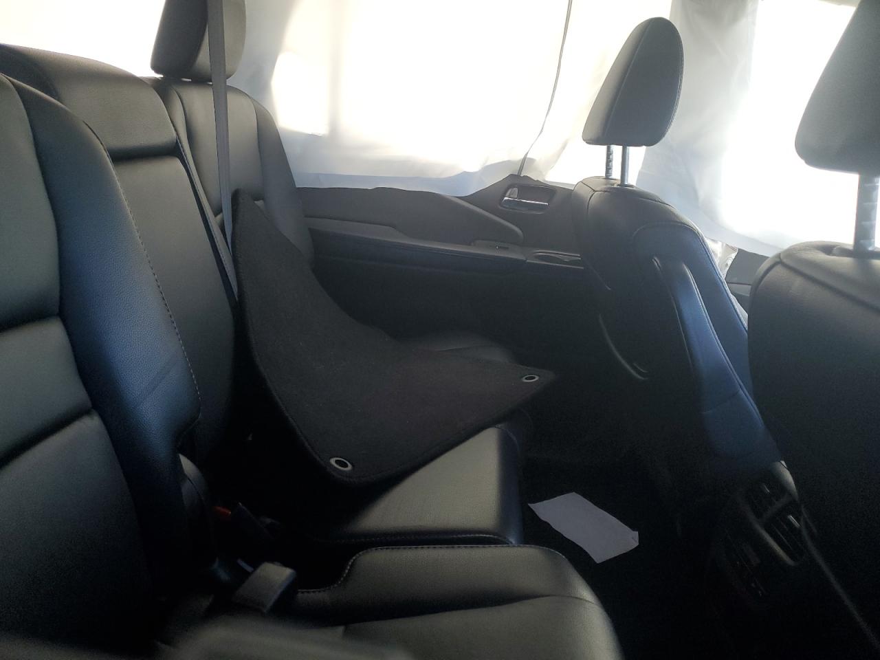 2020 Honda Pilot - Image 11