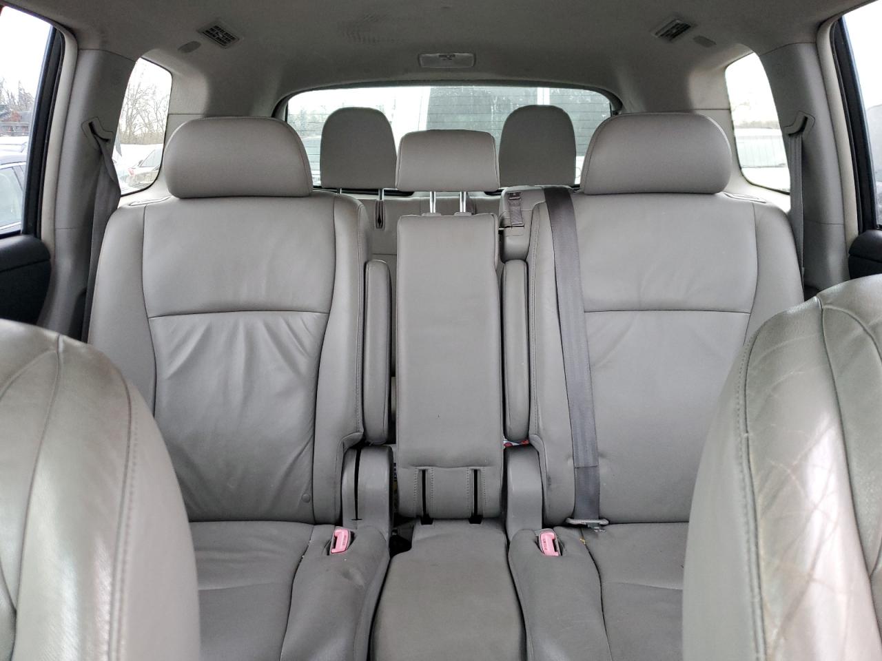 2009 Toyota Highlander - Image 10