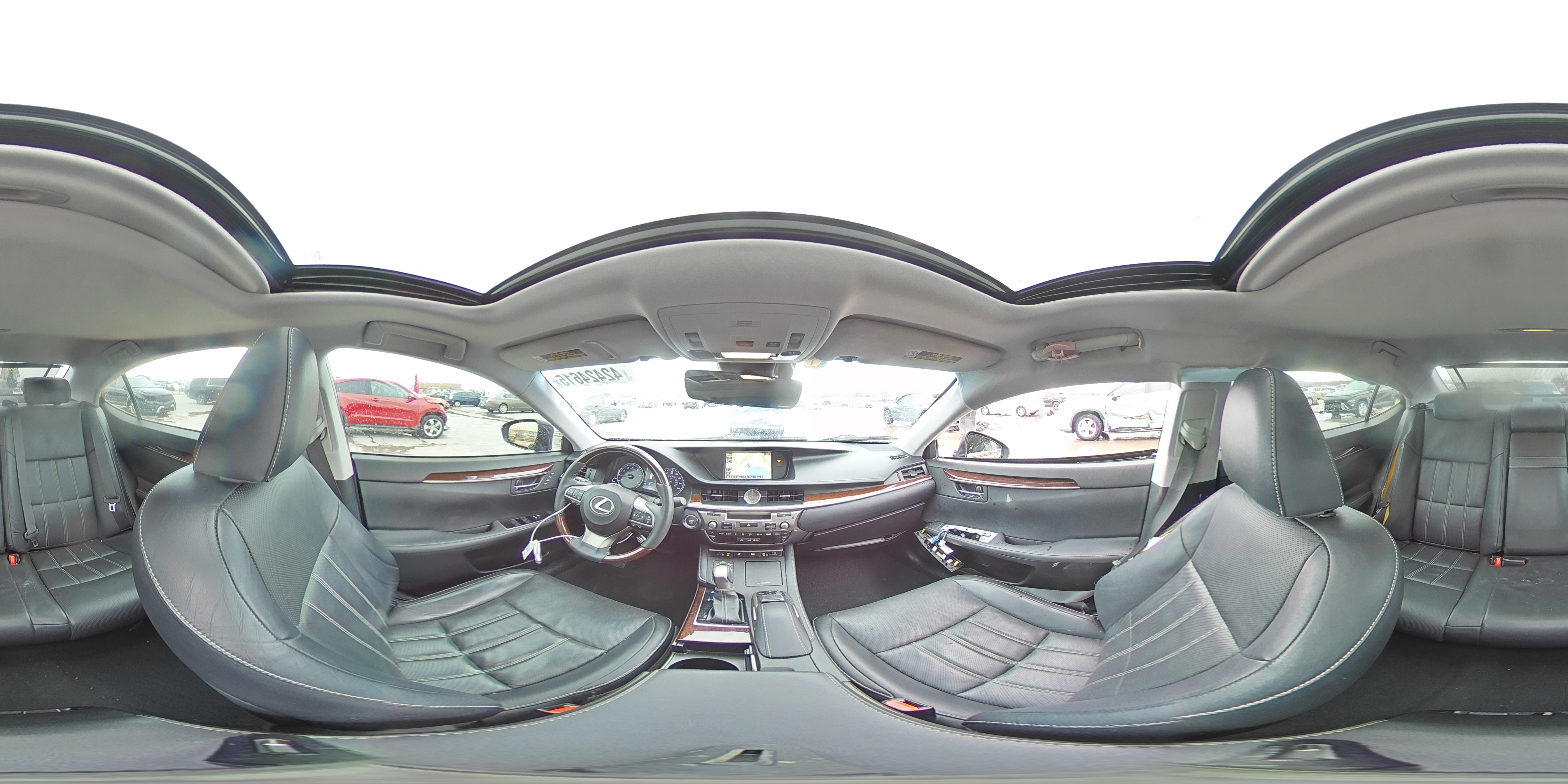 2018 Lexus ES - Image 15