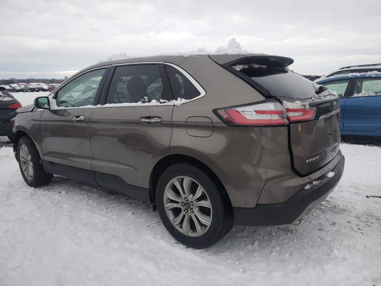 2019 Ford Edge - Image 2