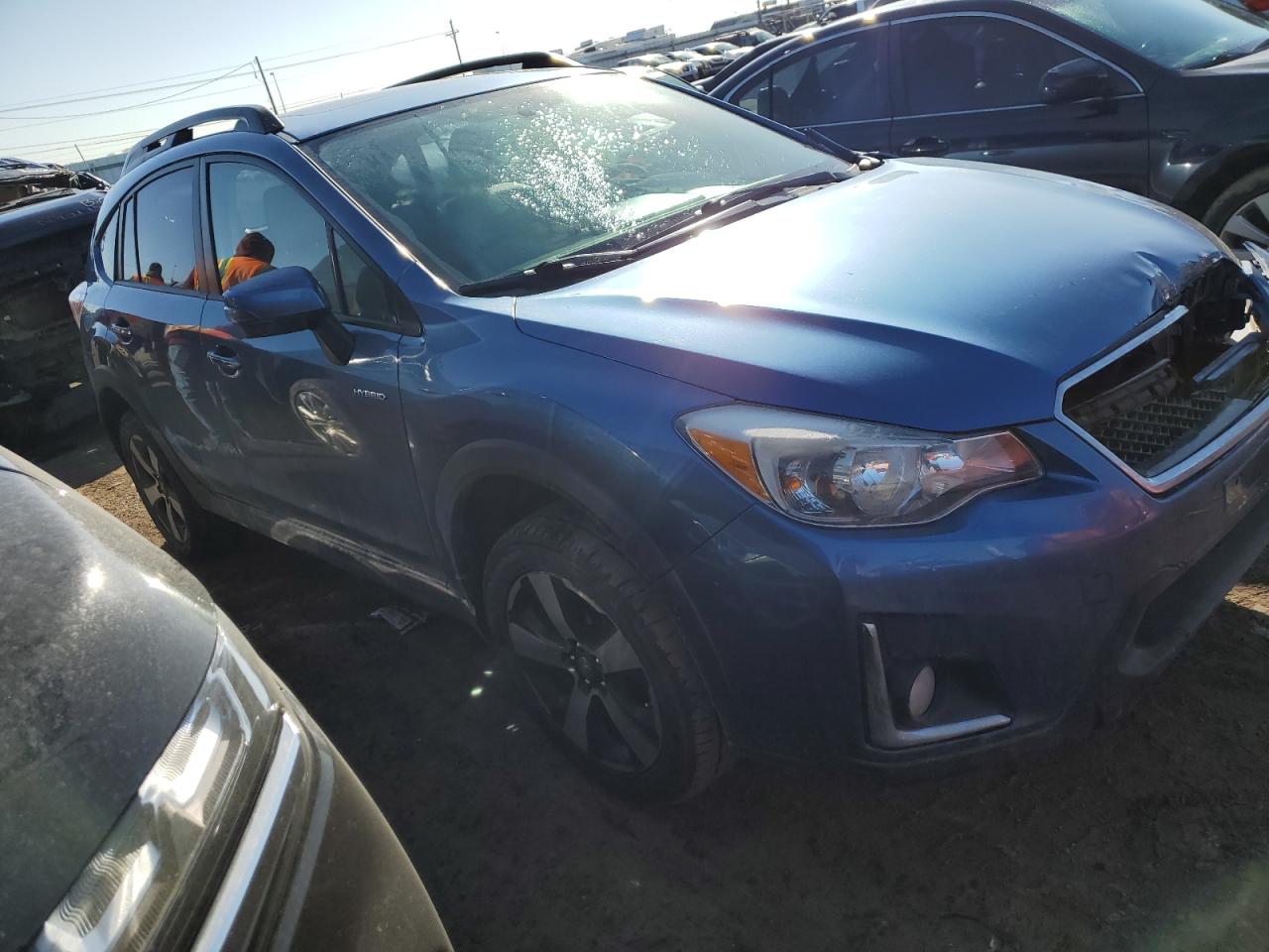 2016 Subaru XV - Image 4