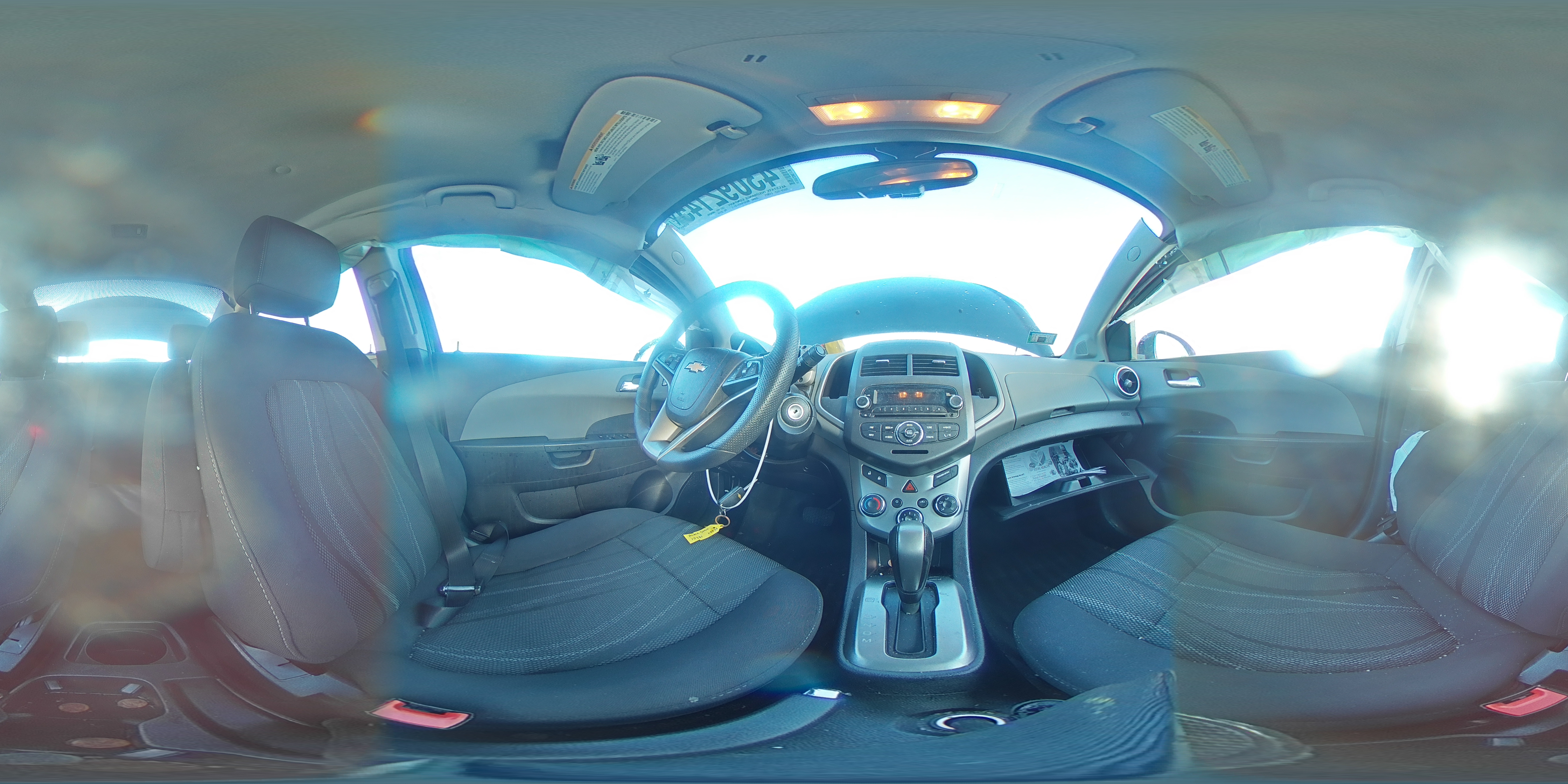 2014 Chevrolet Sonic - Image 13