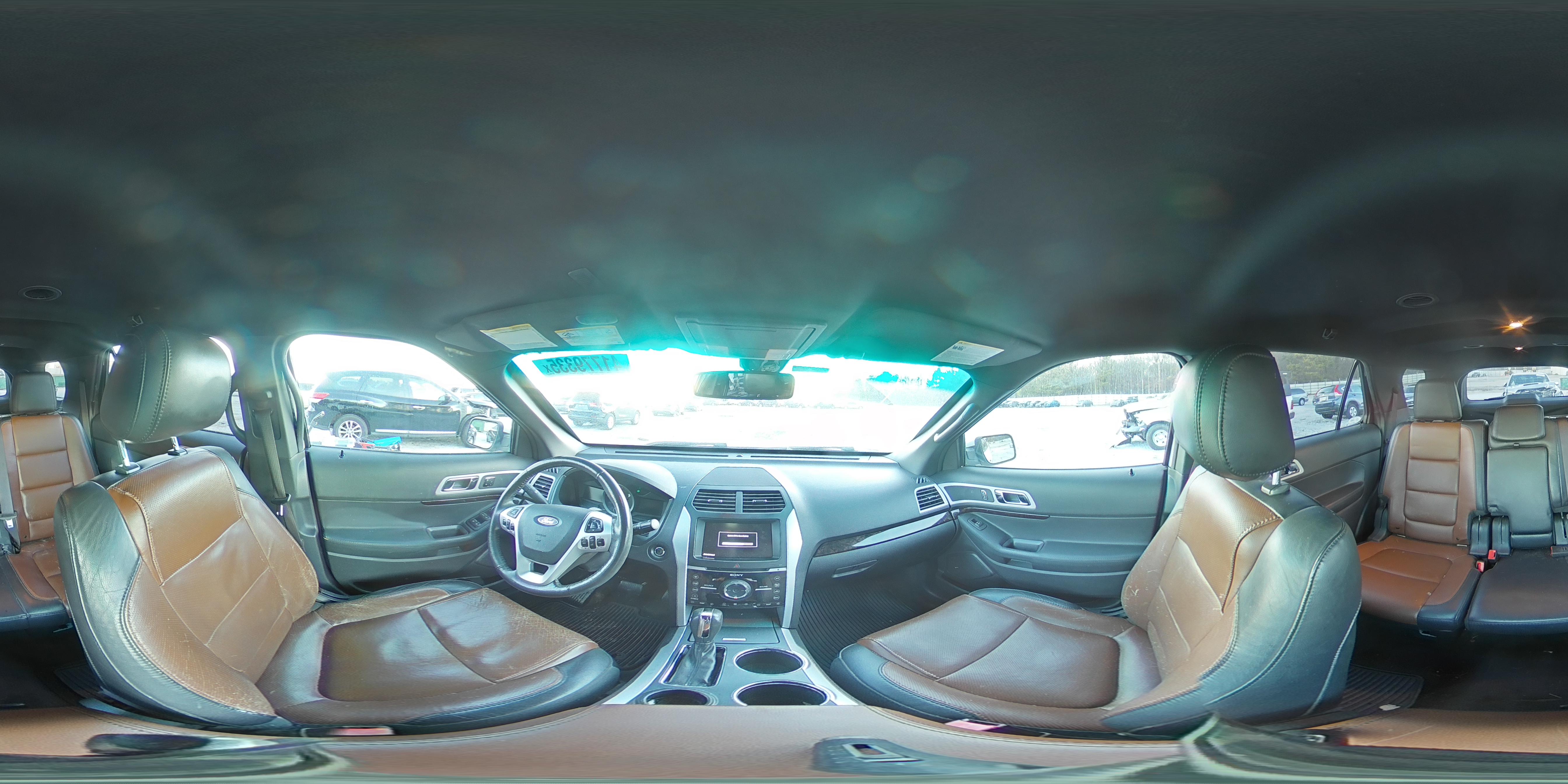 2011 Ford Explorer - Image 14
