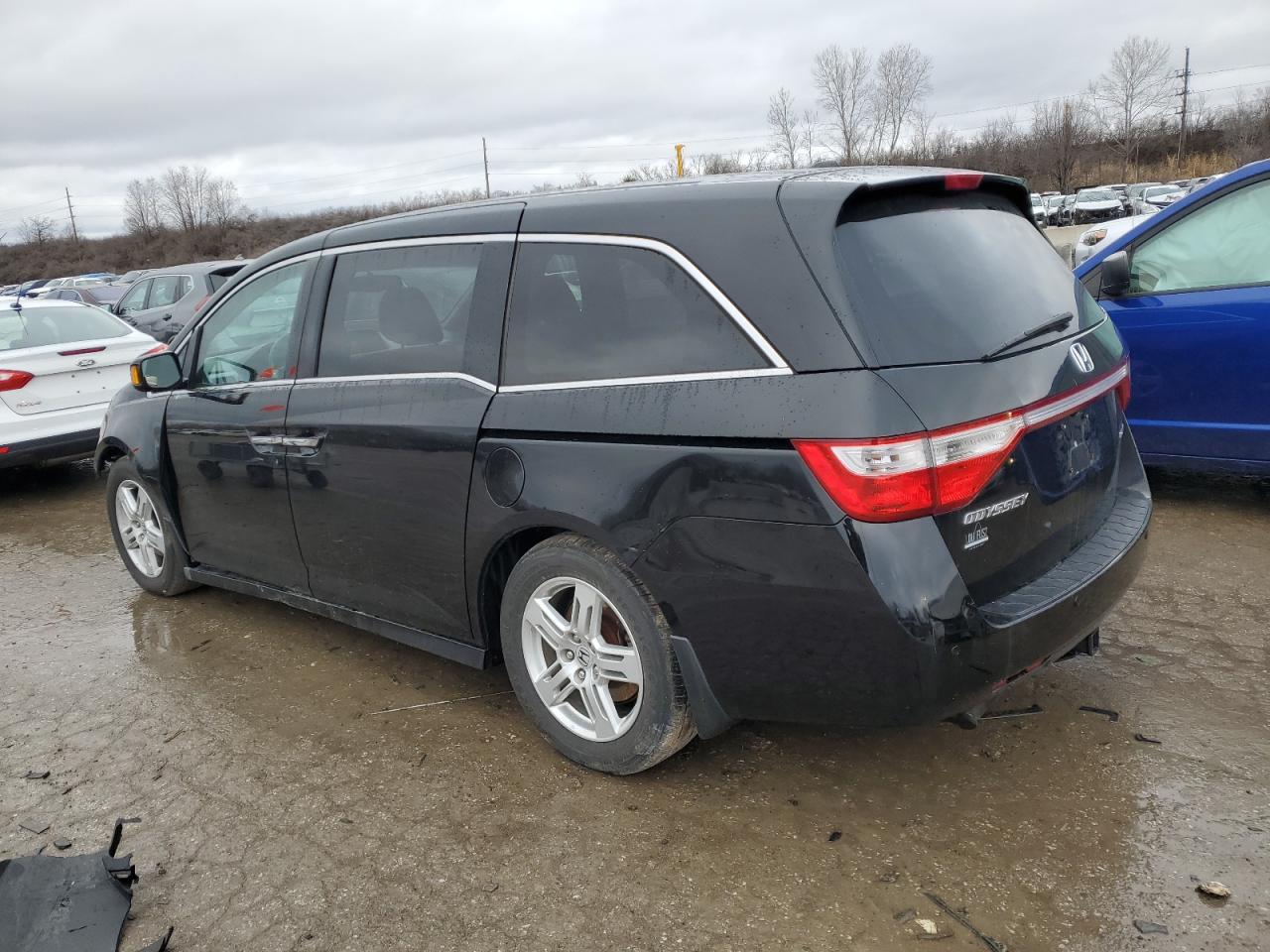 2012 Honda Odyssey - Image 2