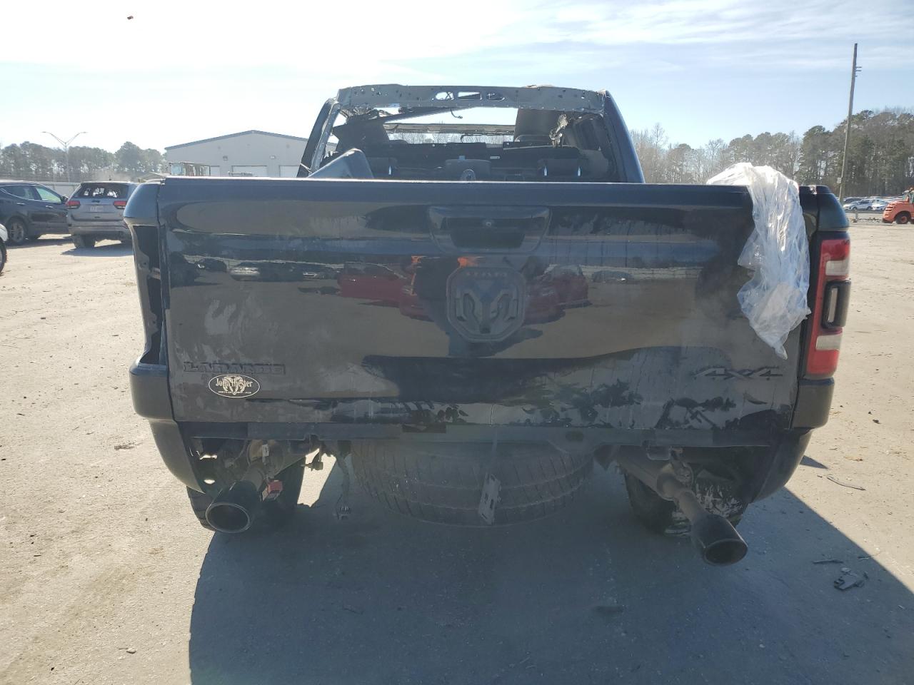 2021 RAM 1500 - Image 6