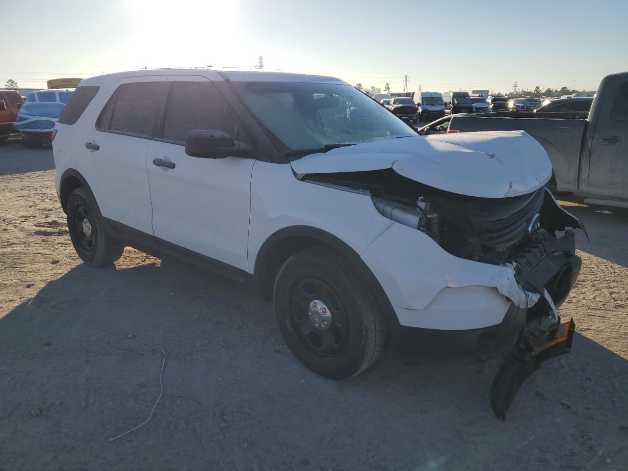 2015 Ford Explorer - Image 4