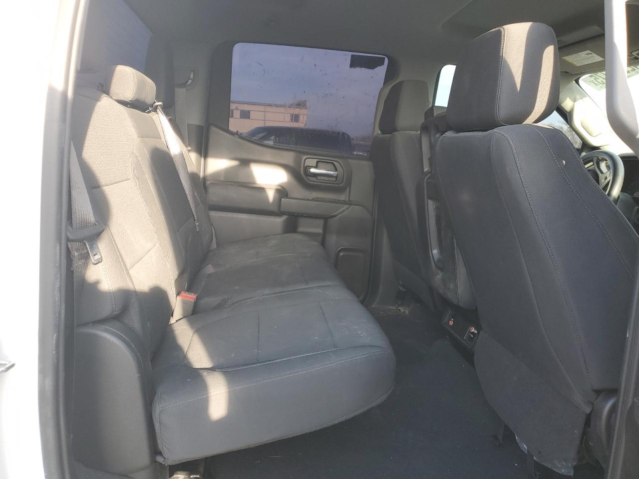 2020 Chevrolet Silverado - Image 10