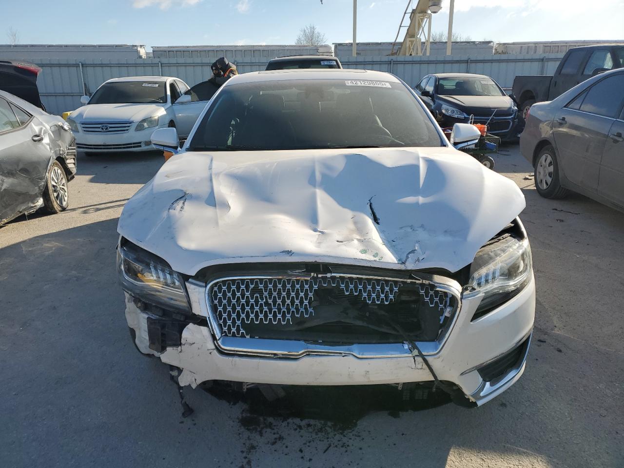 2018 Lincoln MKZ - Image 5