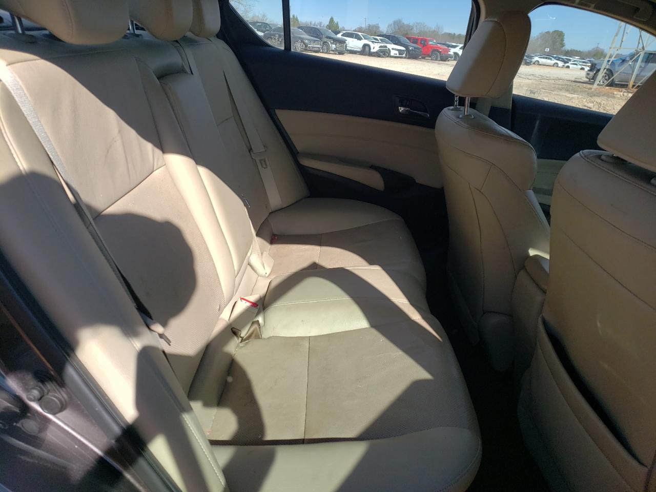2013 Acura ILX - Image 10