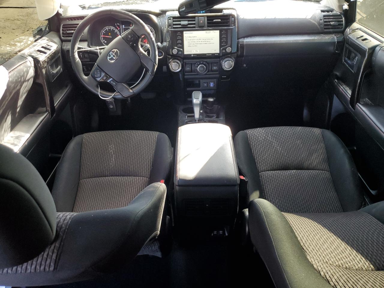 2022 Toyota 4Runner - Image 8