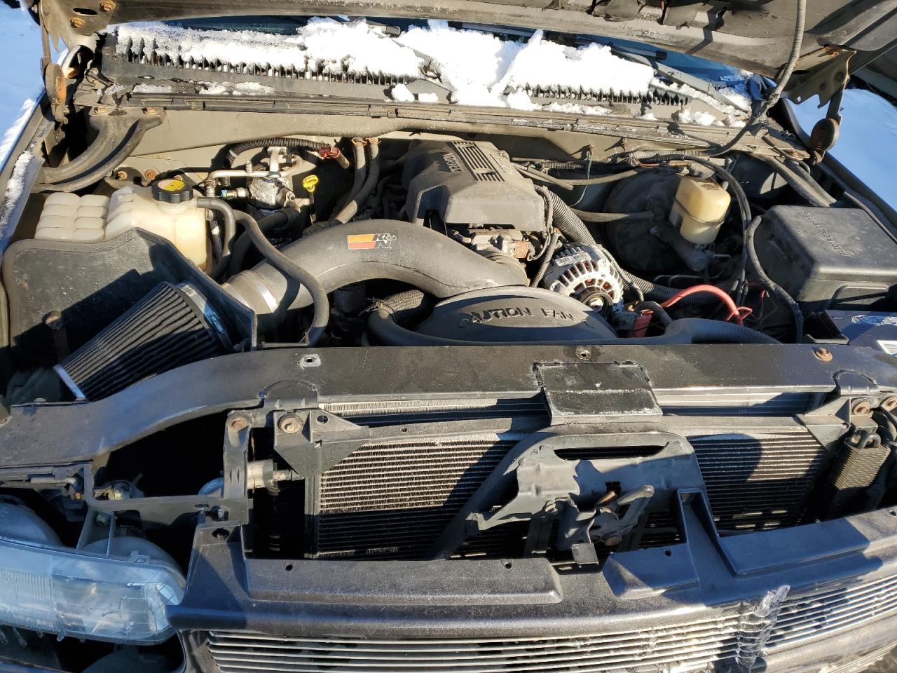 2000 Chevrolet Silverado - Image 11