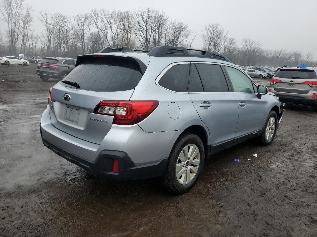 2018 Subaru Outback - Image 3