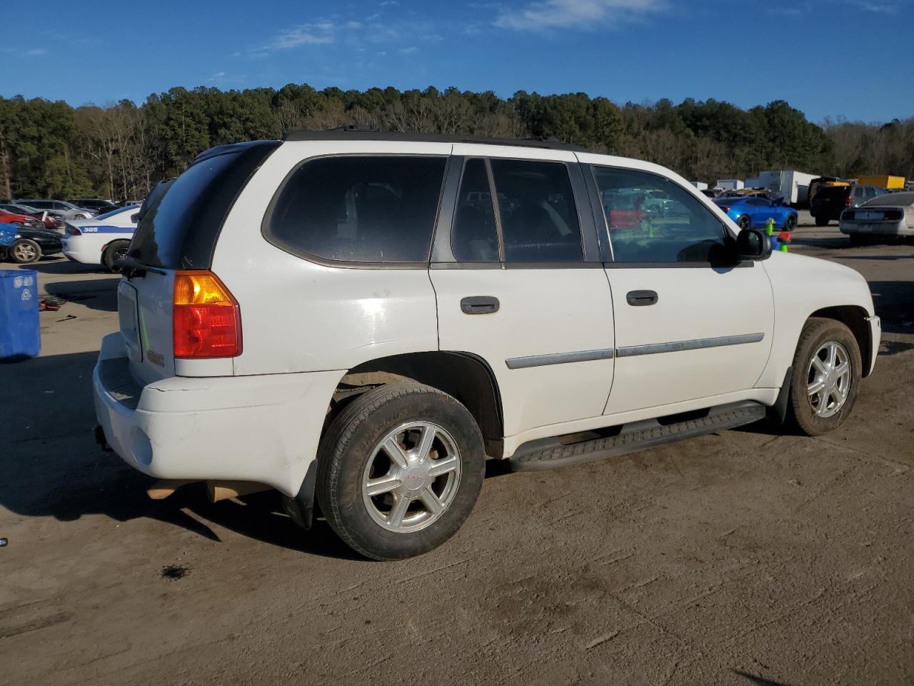 2008 GMC Envoy - Image 3