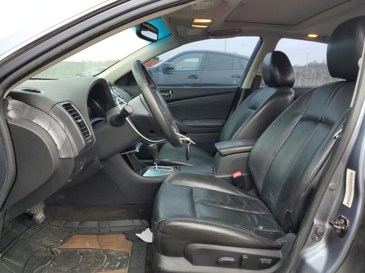 2010 Nissan Altima - Image 7