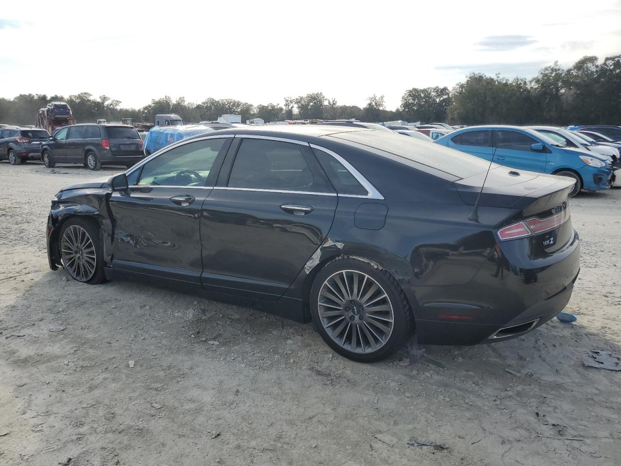2014 Lincoln MKZ - Image 2