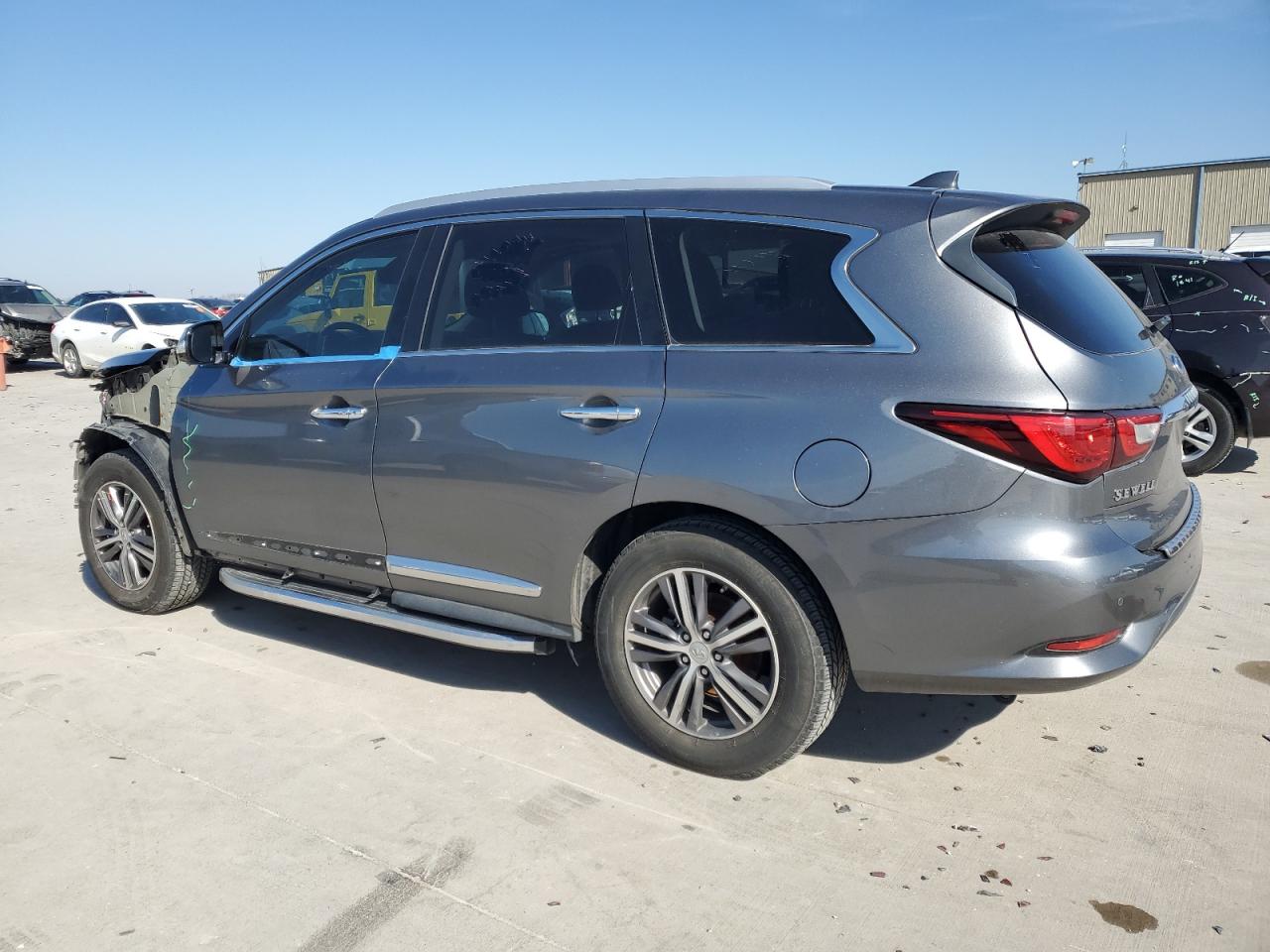 2018 Infiniti QX60 - Image 2