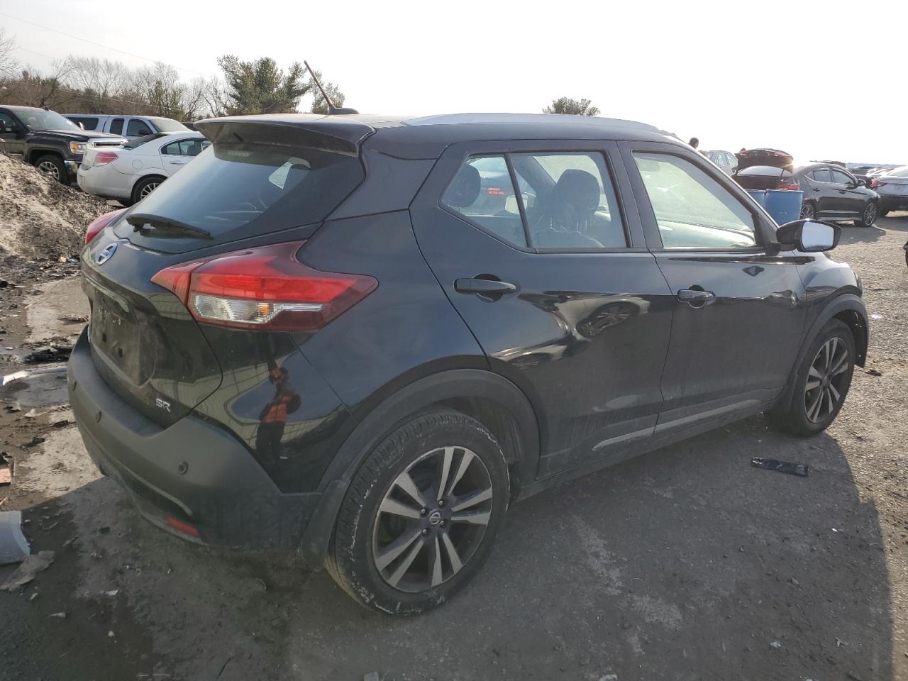 2020 Nissan Kicks - Image 3