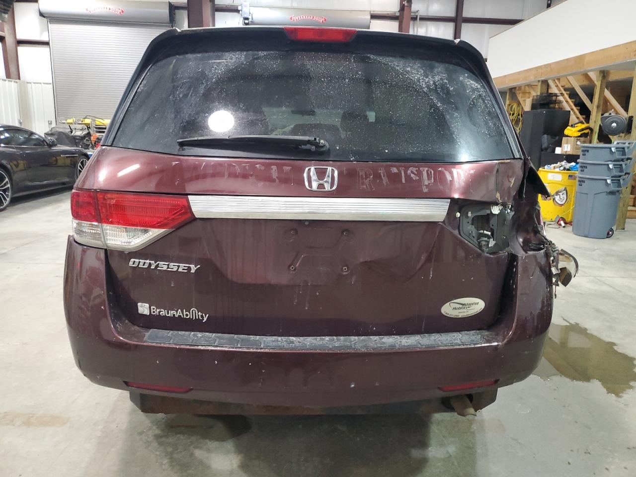 2014 Honda Odyssey - Image 6