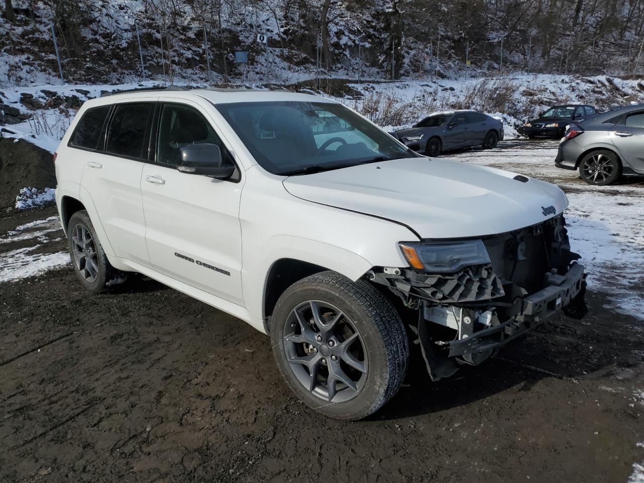 2019 Jeep Grand Cherokee - Image 4