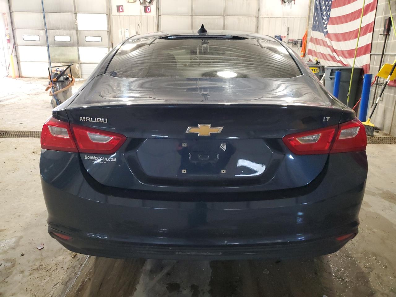 2016 Chevrolet Malibu - Image 6