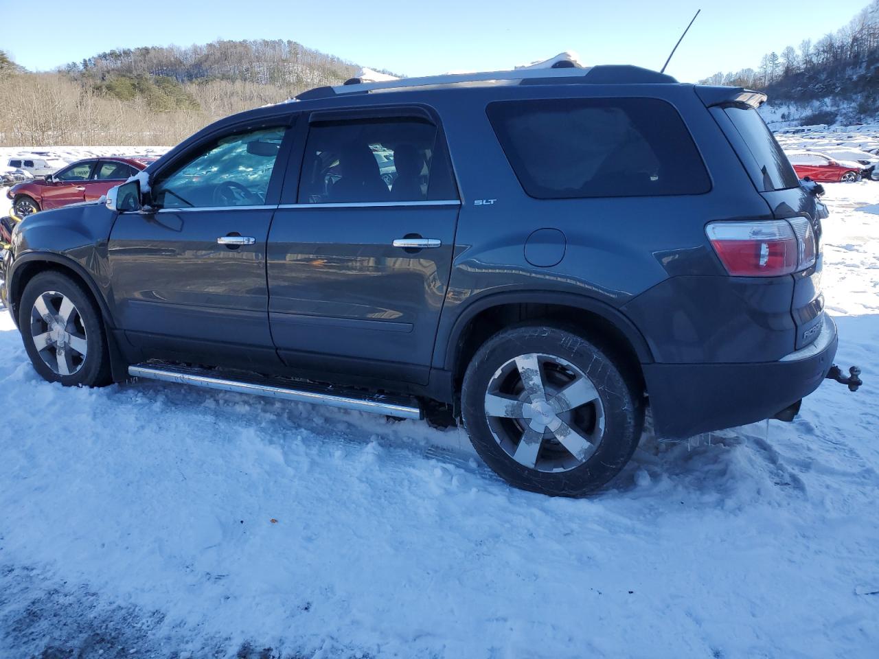 2011 GMC Acadia - Image 2
