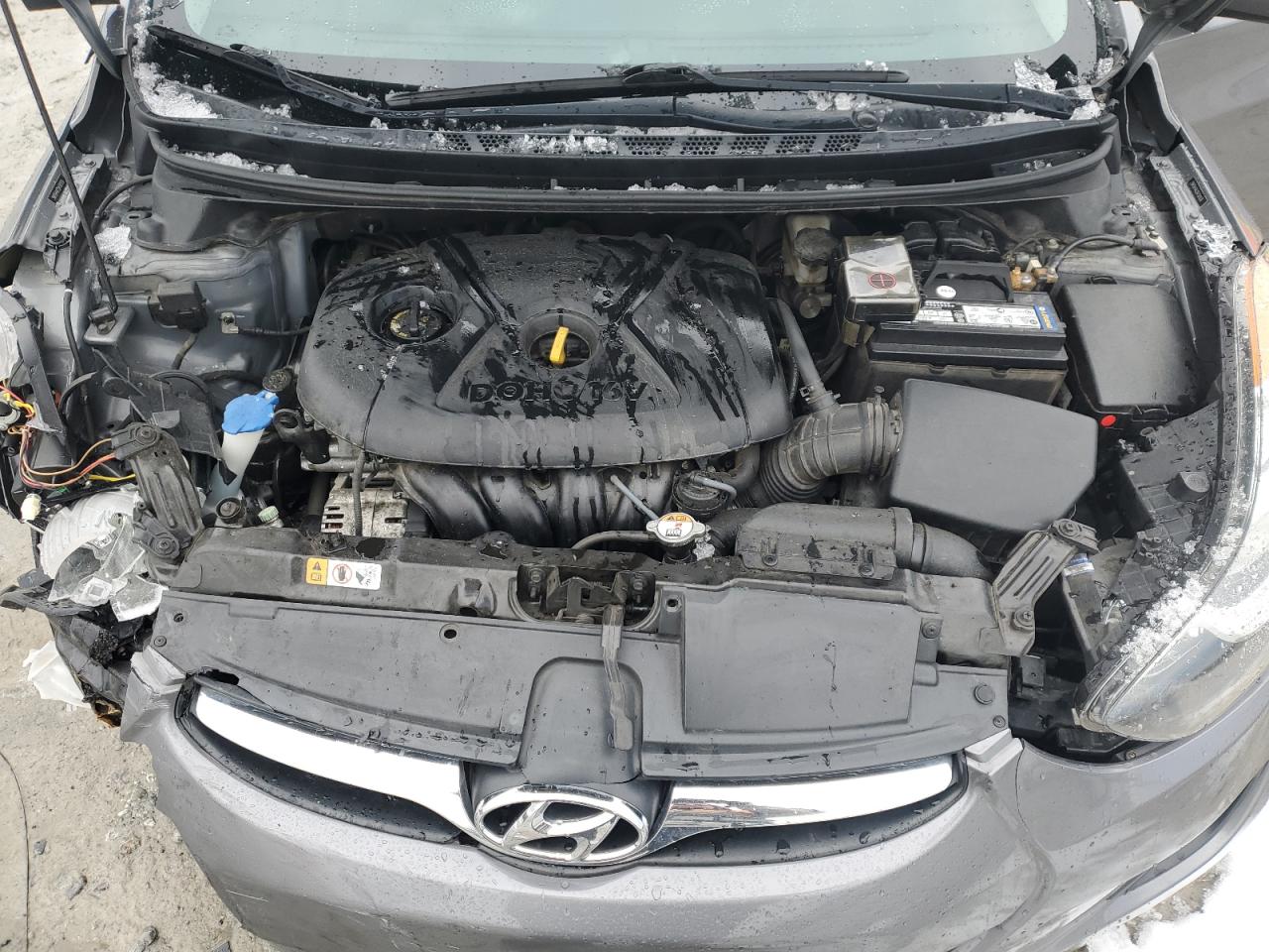 2013 Hyundai Elantra - Image 12