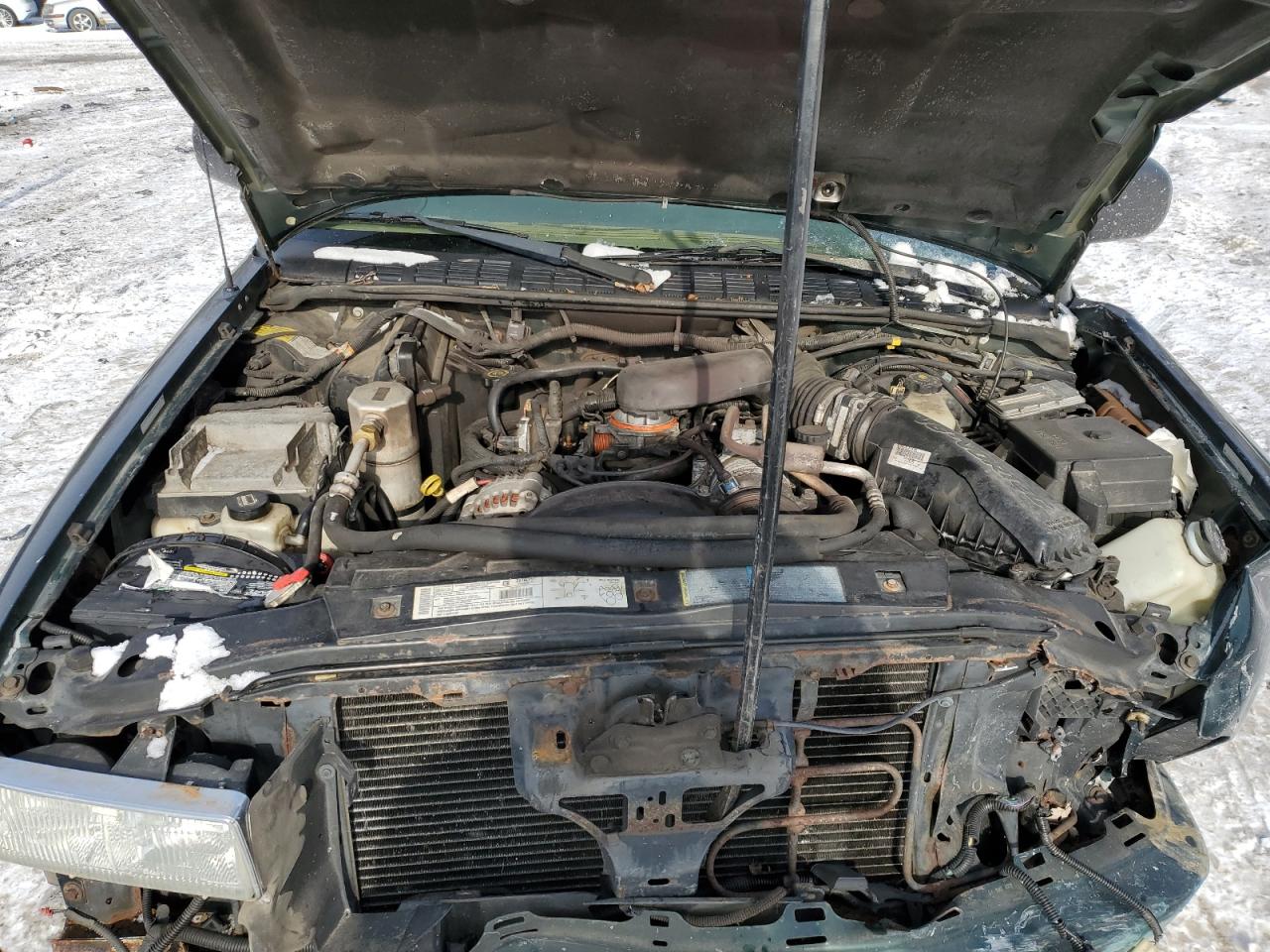 2002 Chevrolet Blazer - Image 13