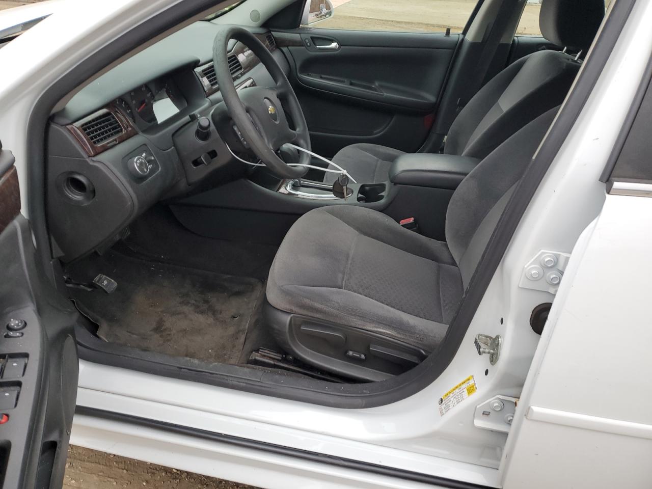 2015 Chevrolet Impala - Image 7