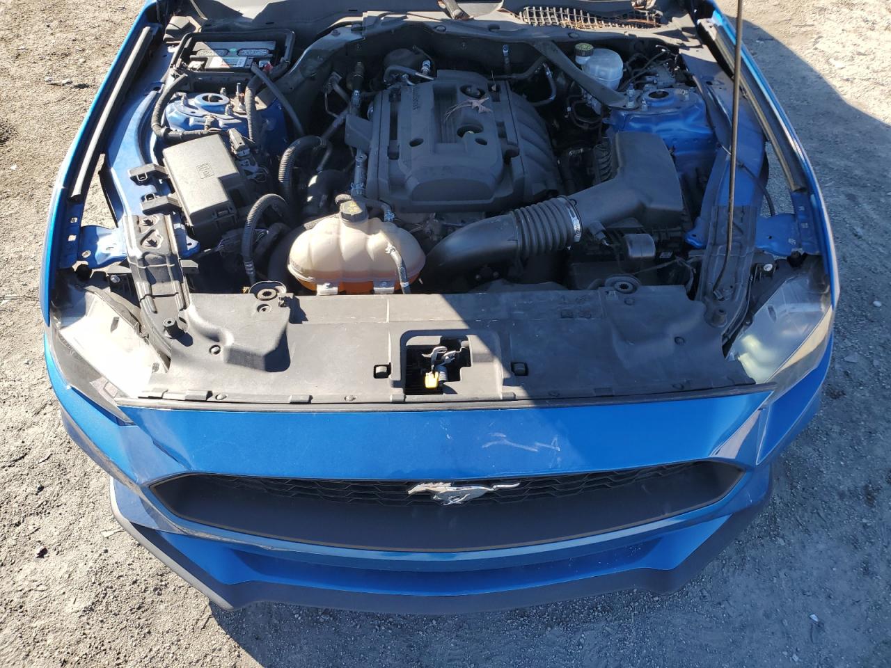 2020 Ford Mustang - Image 11