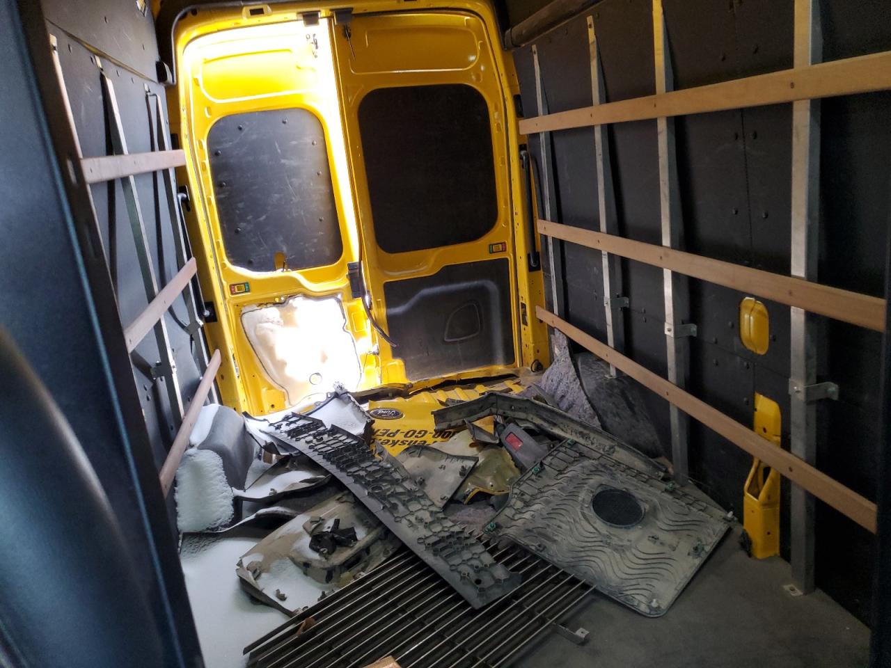 2021 Ford Transit - Image 10