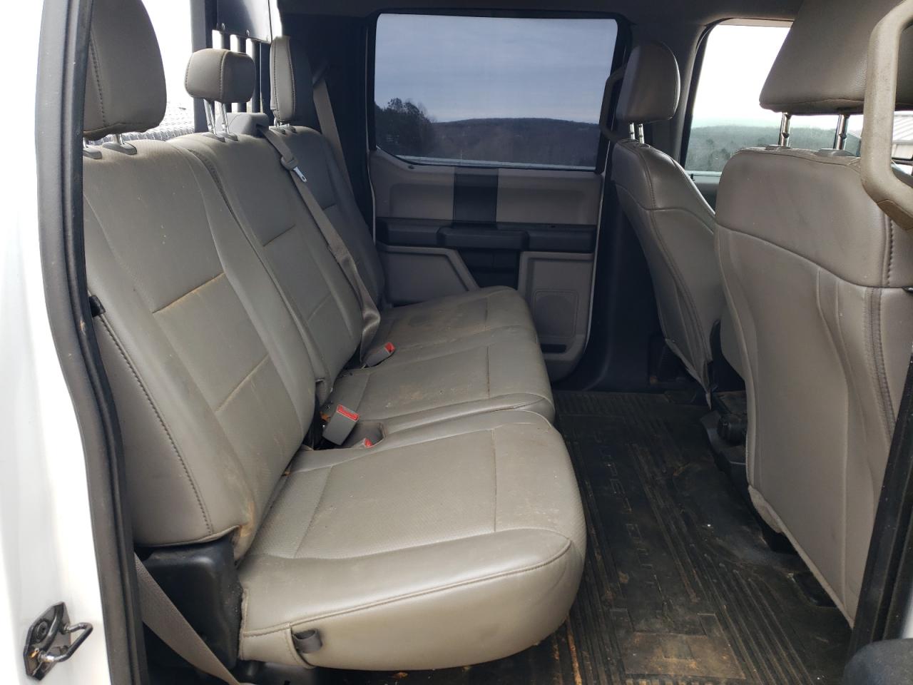 2019 Ford F250 - Image 10