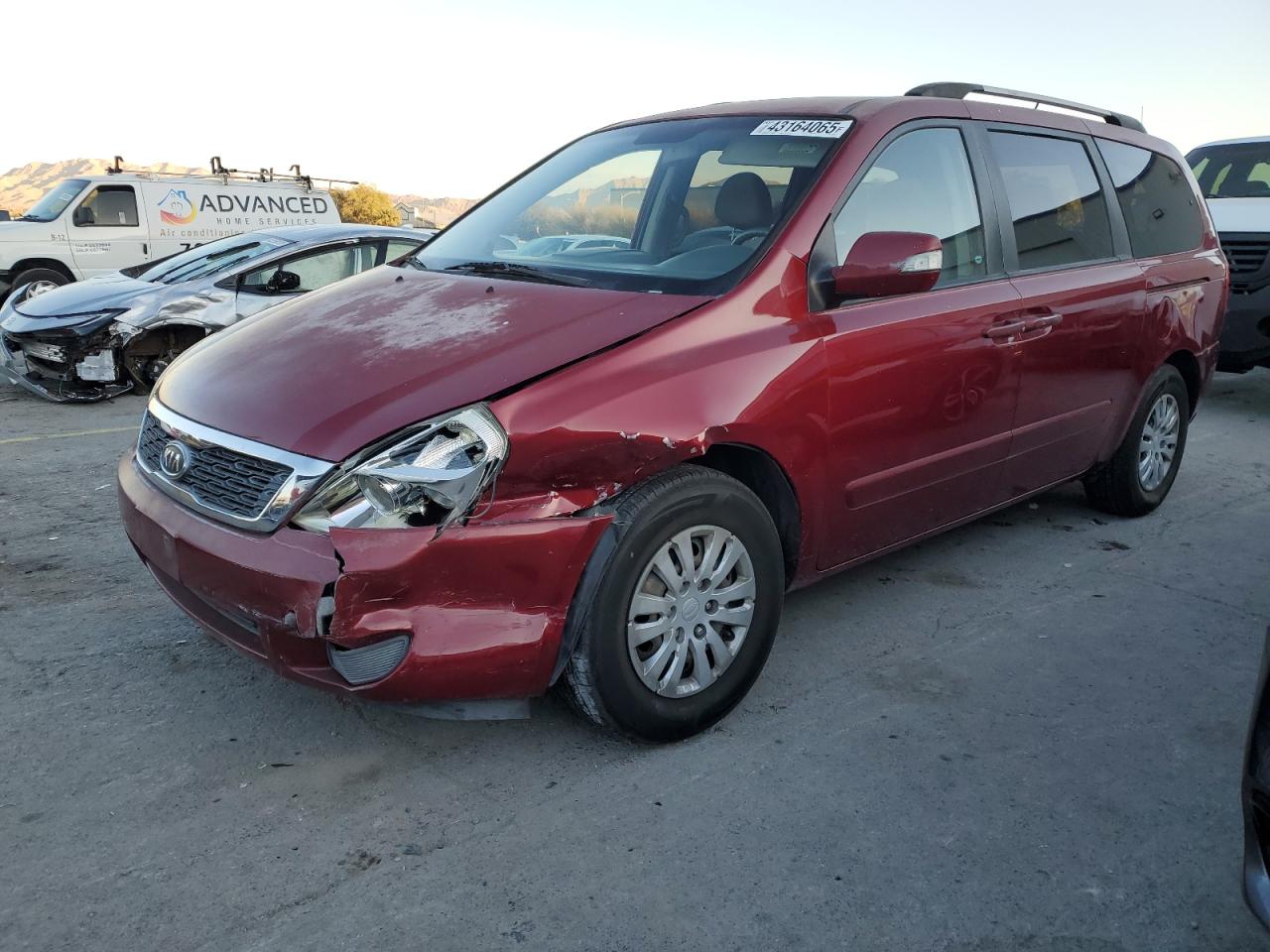 2011 Kia Sedona - Image 1