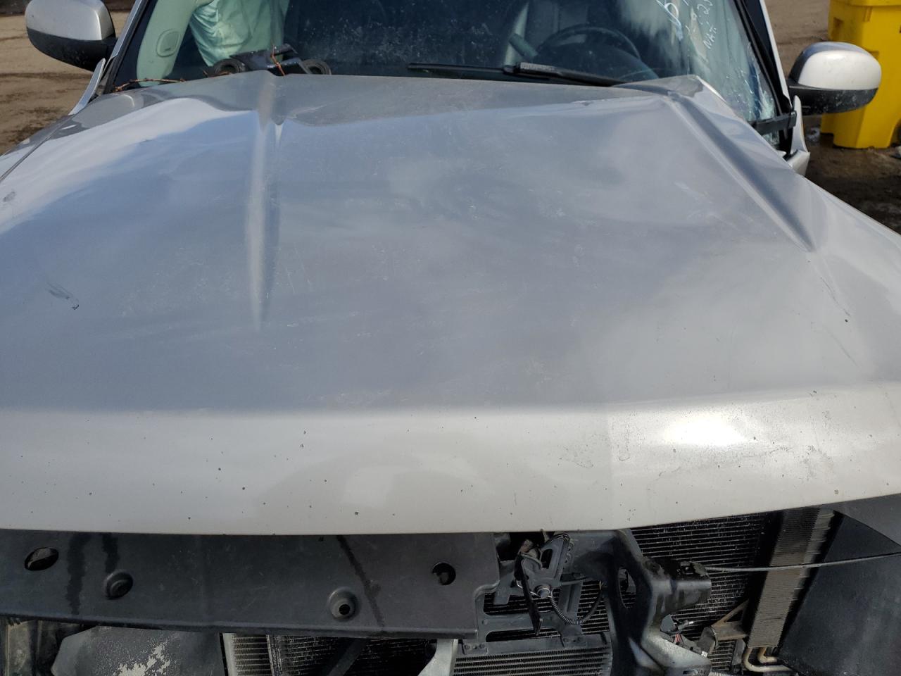 2007 Chevrolet Silverado - Image 11