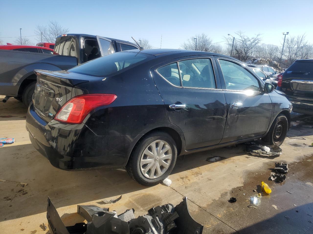 2016 Nissan Versa - Image 3