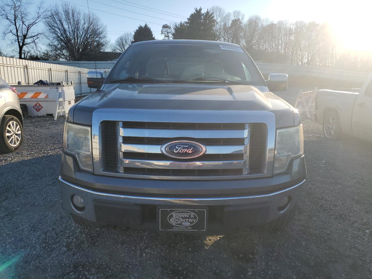 2010 Ford F-150 - Image 5