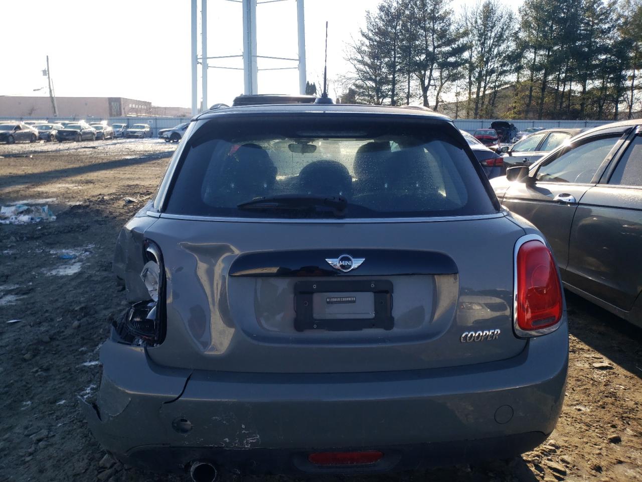 2016 MINI Cooper - Image 6
