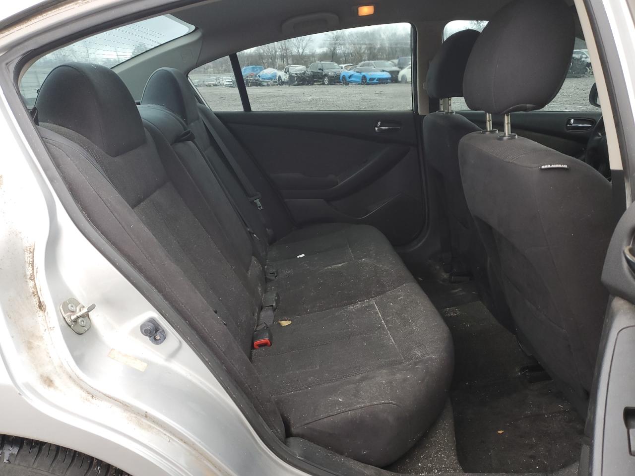 2012 Nissan Altima - Image 10