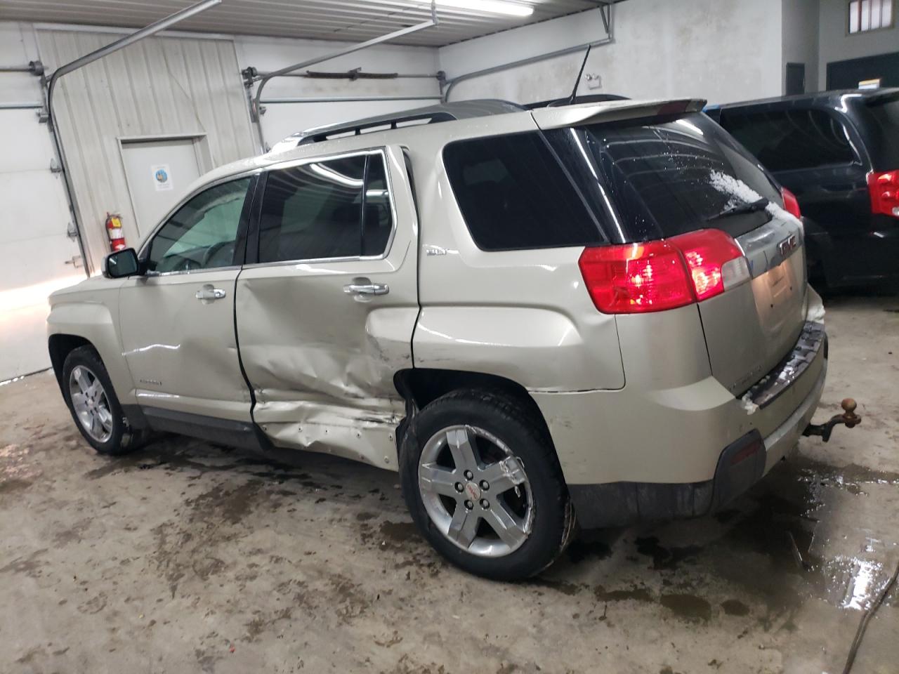 2013 GMC Terrain - Image 2
