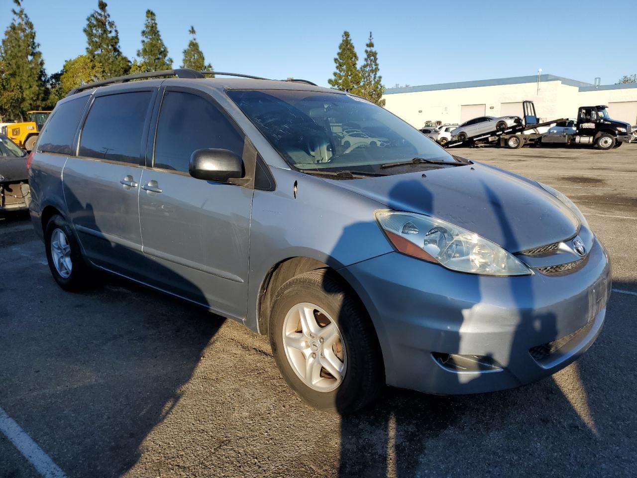 2006 Toyota Sienna - Image 4