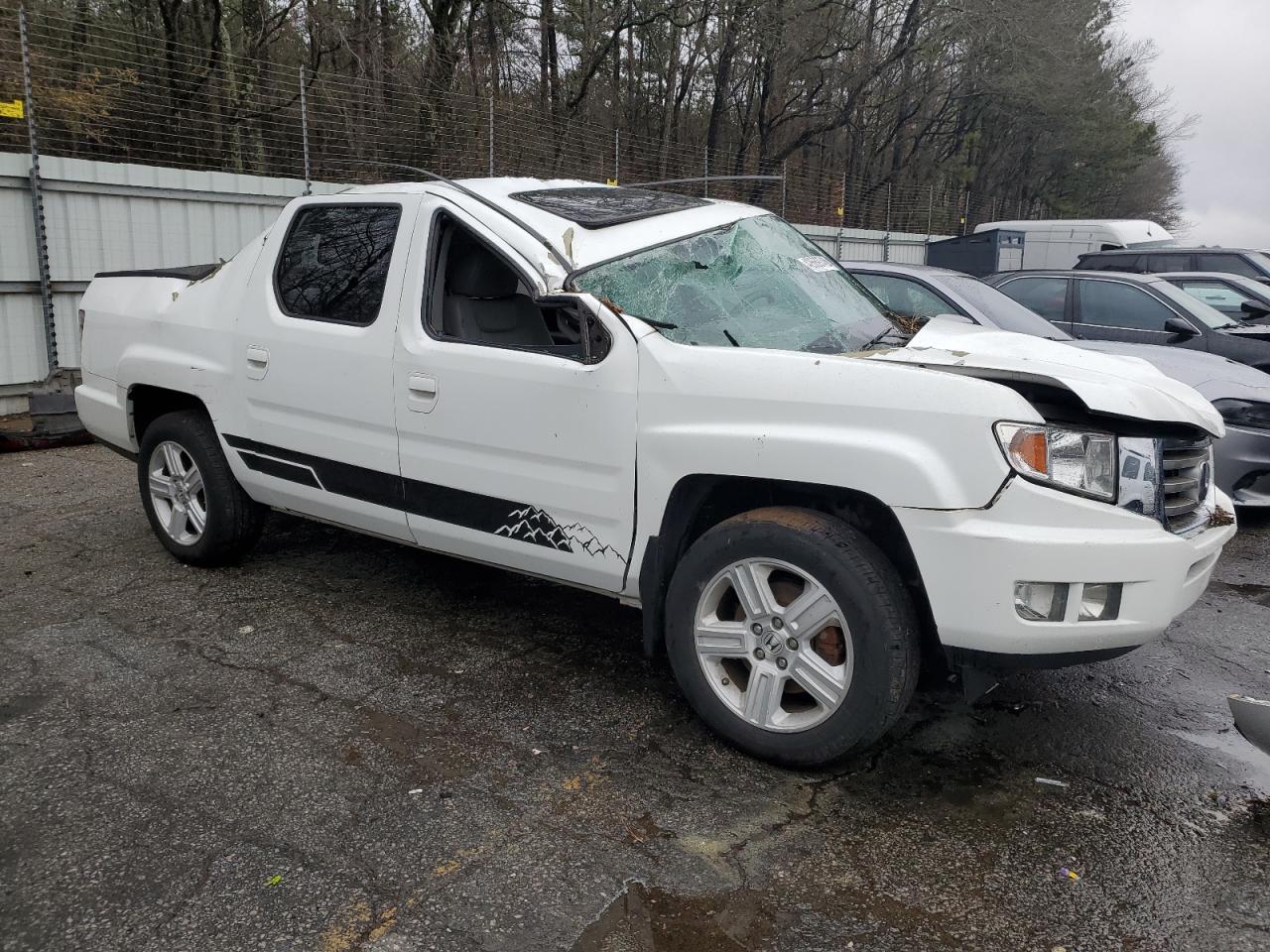 2013 Honda Ridgeline - Image 4